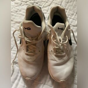 Nike Air Womens Size 10 - Worn for One Volleyball Season